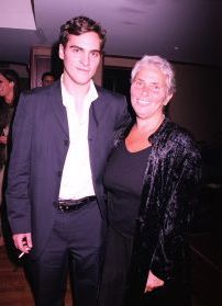 Joaquin Phoenix with mom, Heart.jpg